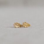 Vergoldete Ohrringe mit Eichenblatt