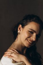 Vergoldete Ohrstecker mit Ginkgo-Blättern – Bild 3