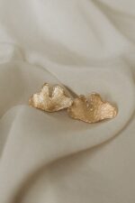 Vergoldete Ohrstecker mit Ginkgo-Blättern – Bild 6